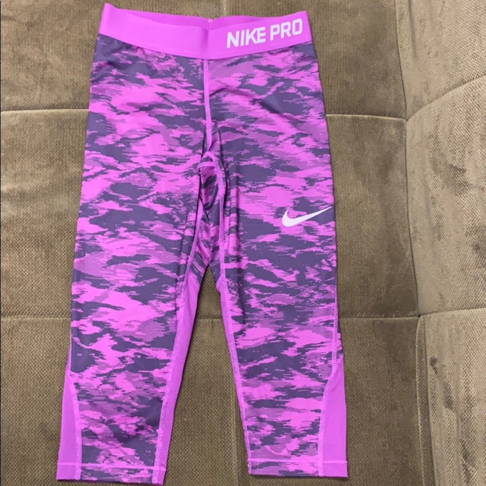 Nike pro